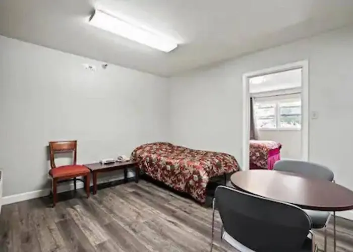 Mission Peak Lodge