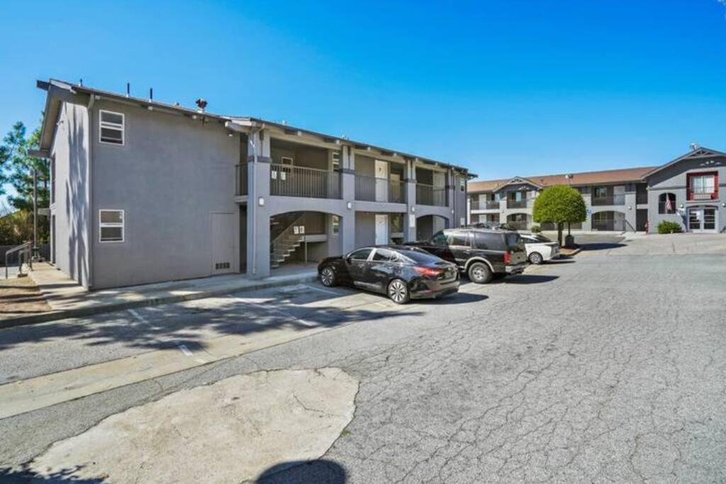 Mission Peak Apartment *